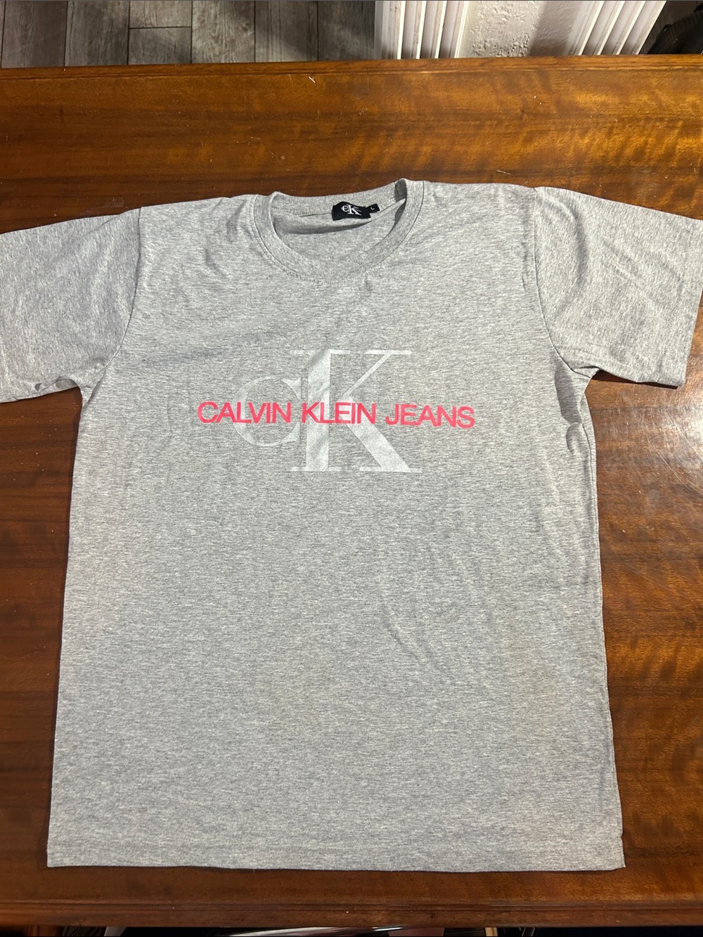 Calvin Klein Jeans Gray Crewneck T-Shirt with Pink Logo